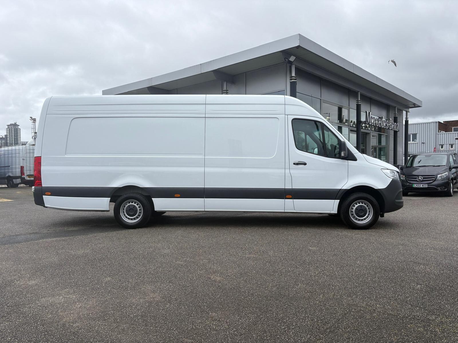 Mercedes-Benz Sprinter